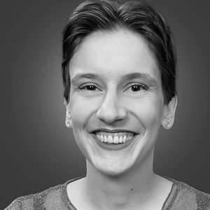 Porträt von Karin Distler