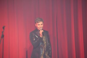 (3) rgv-buehnenreif-bunter-abend Petra